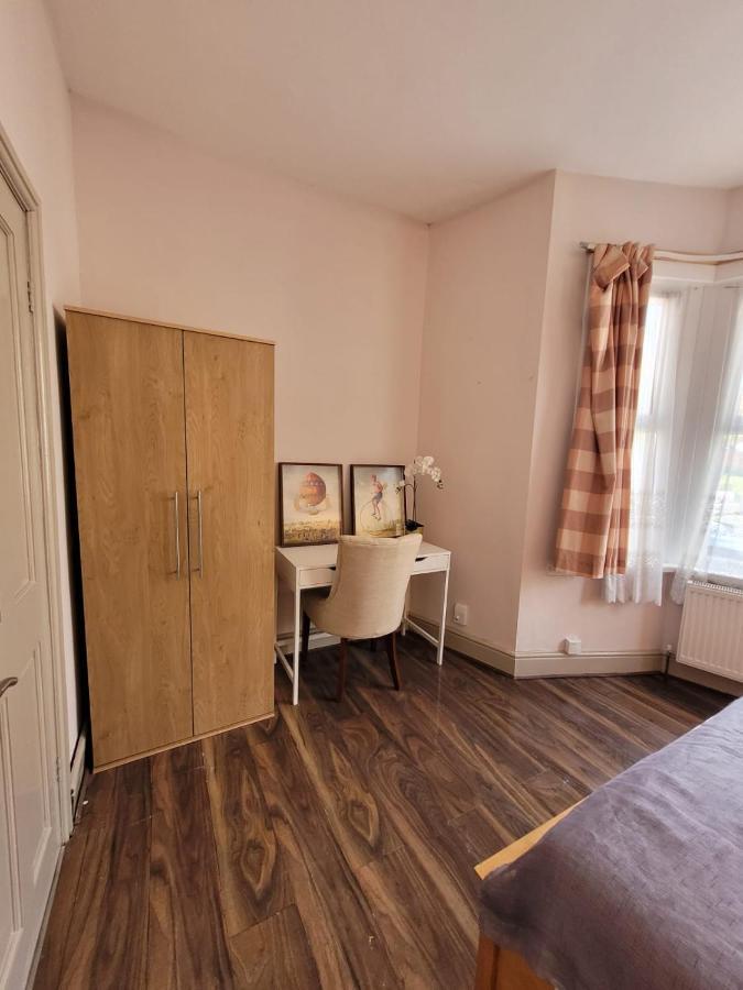 43 Kimberly Road Apartment Λονδίνο Εξωτερικό φωτογραφία